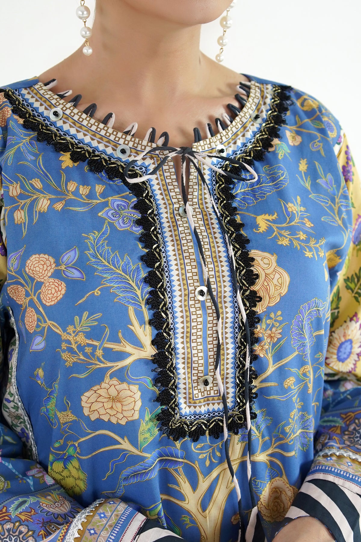 Kaftan Blue Garden